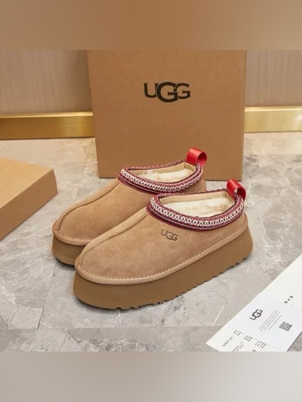 UGG tazz platform slipper chestnut